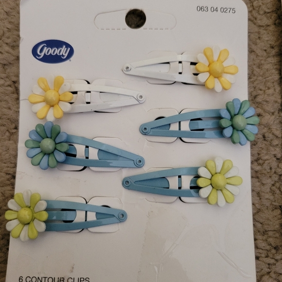 Goody Girls Daisey Clips 2 Packages 2007 - Picture 2 of 5